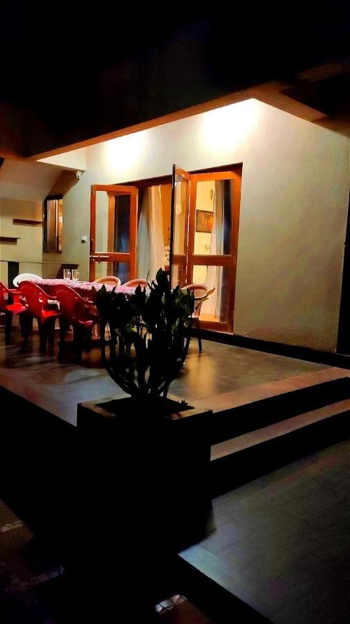 Nivritti Villa ماتيرن المظهر الخارجي الصورة